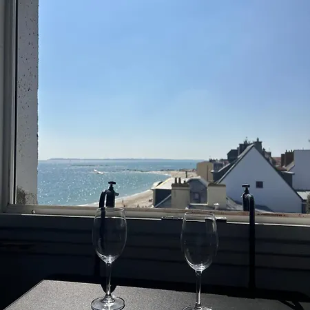 Tres Bel Vues Apartment *